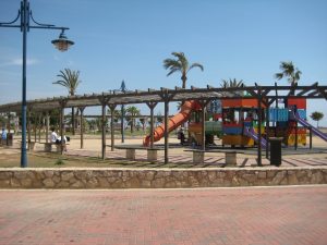 Parque infantil, playa norte Peñiscola las Pergolas Parque Infantil